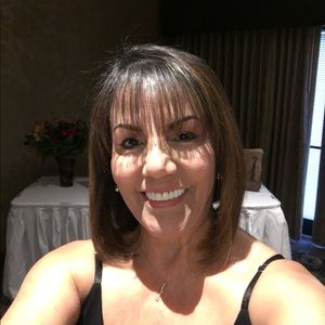 Meet your Posher, Nancy